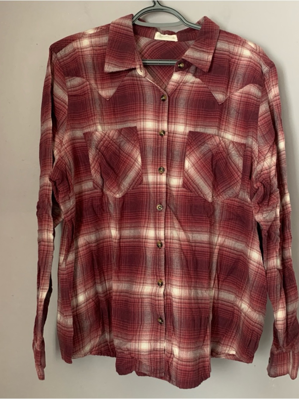 Maurice's Relaxed Fit Ladies 1x Burgundy Plaid Flannel Button Up Shirt